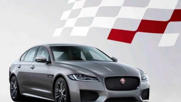 Jaguar направи кариран XF