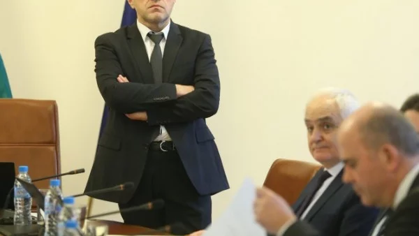 Томислав Дончев: Идните години много бизнеси ще фалират