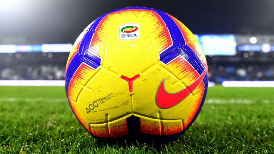 Президентът на Италианската футболна федерация настоява сезонът да бъде довършен