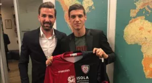 Официално: Отново българин в Серия А - Десподов подписа с Каляри