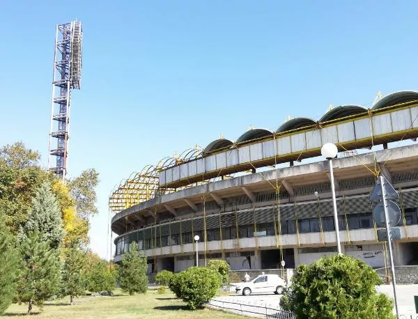 Обмислят бъдещето на стадион "Пловдив"