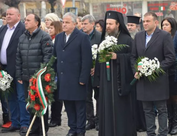 Хиляди почетоха паметта на Гоце Делчев в община Гоце Делчев