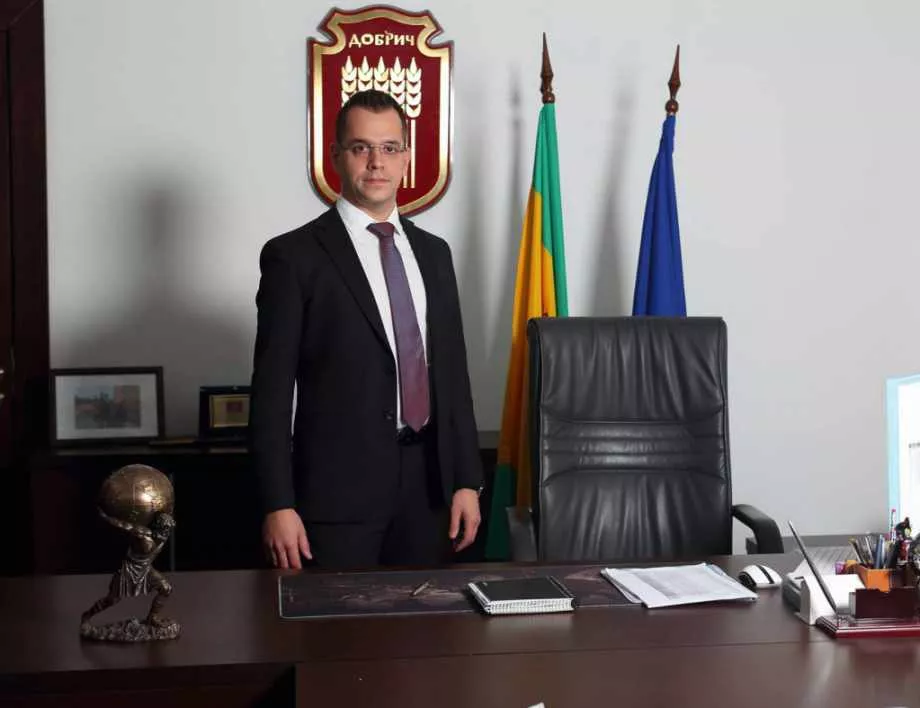 Местни избори 2019: Добрич си преизбра кмета Йорданов