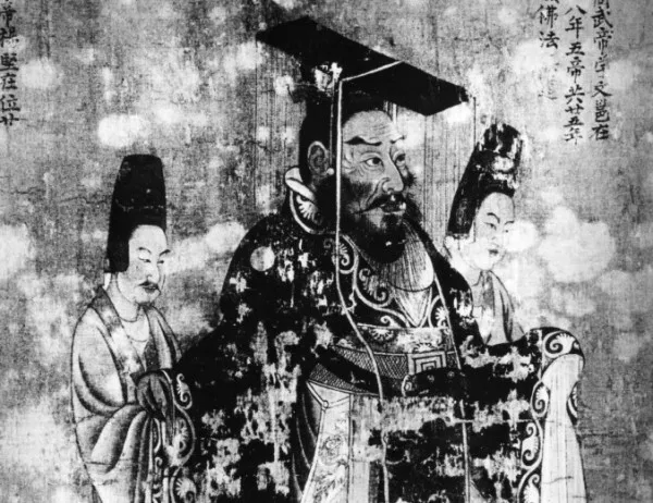 Как китайският император се е справял със 121 жени?