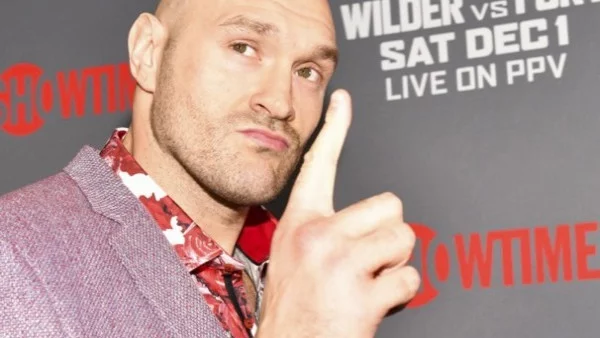 Кобрата може да се бие с Тайсън Фюри през есента на 2019-а