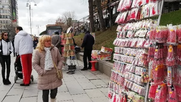 Благотворителен базар на мартеници откриха във Велико Търново