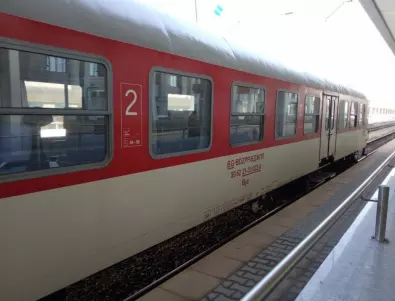 Бързият влак от Варна за София закъснява с 4 часа