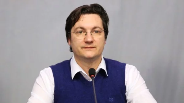 Зарков: Стига празни приказки за стабилност, за рестарт са нужни избори