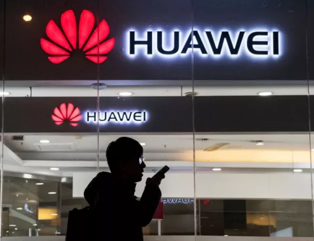 Глас от Белия дом с молба да бъдат забавени мерките срещу Huawei - заради проблеми за САЩ