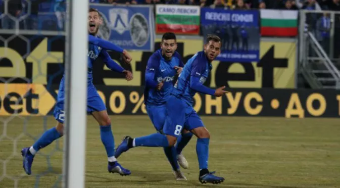 С най-важния си гол за Левски Божинов прати "сините" в Европа