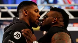 Милър показа ненавист към Джошуа - едва не го просна по за*ник (ВИДЕО)