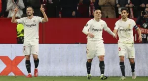 Севиля измести Барселона от второто място с нова победа 