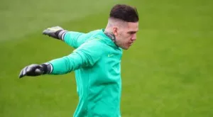 {{ otherArticle[0].article.title }}