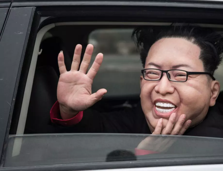Ким Чен Ун в кома, сестра му поема управлението на Северна Корея?