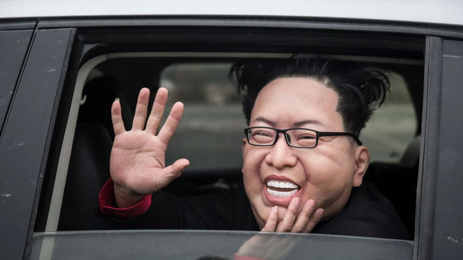 Ким се бъзика със САЩ: Разгледа ги отблизо с новия шпионски сателит