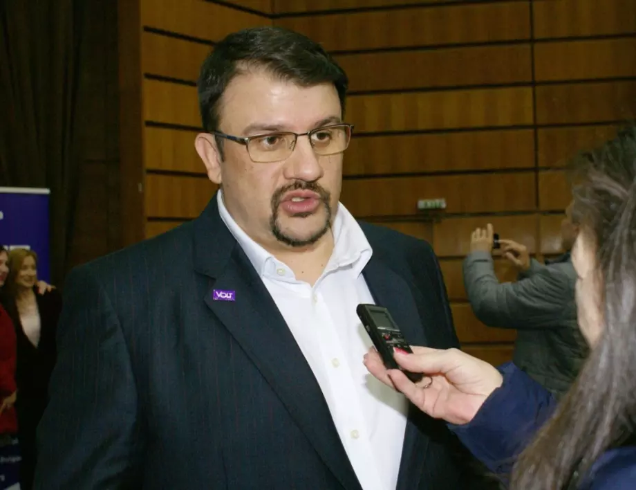 Настимир Ананиев: 63% от българите са мафиоти за Борисов (ВИДЕО)