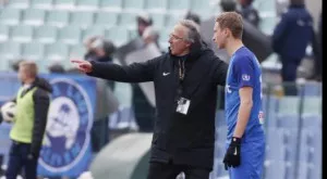 {{ otherArticle[0].article.title }}