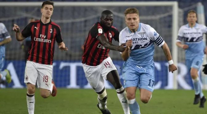 Милан удържа Лацио в първия полуфинал за Купата на Италия