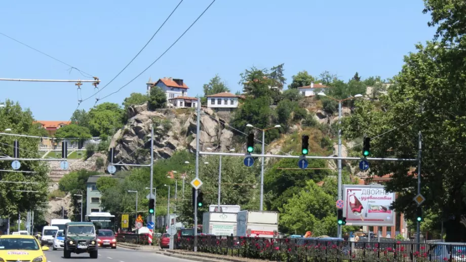 Избраха кой да ремонтира улица „Царевец“ в Пловдив