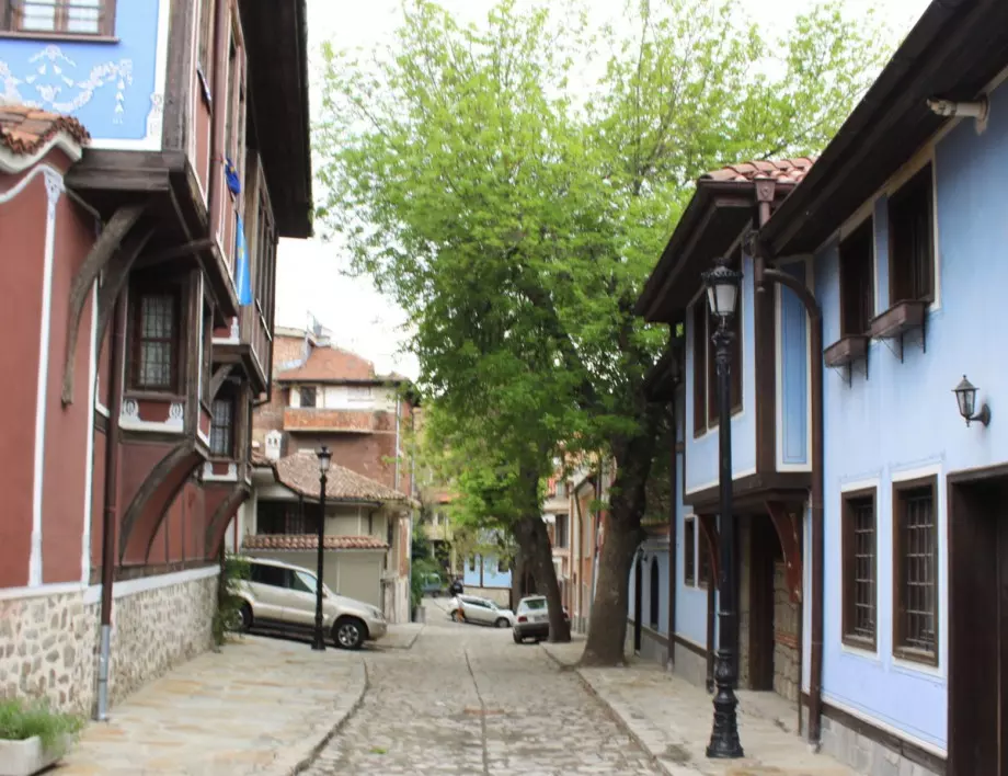 Кой е най-старият град в България?