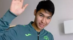 {{ otherArticle[0].article.title }}