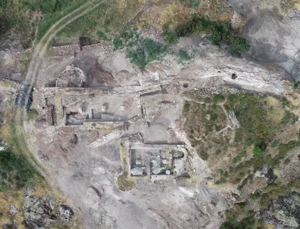 Крепостта Русокастро – една загадка в развитие