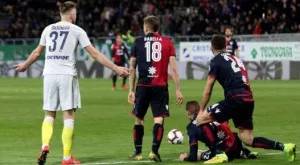 Кирил Десподов пропуска един от най-важните мачове за Каляри