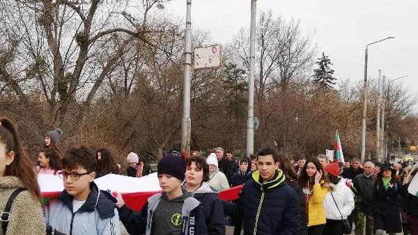 Добрич празнува 141 години свобода (СНИМКИ)