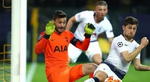 {{ otherArticle[0].article.title }}