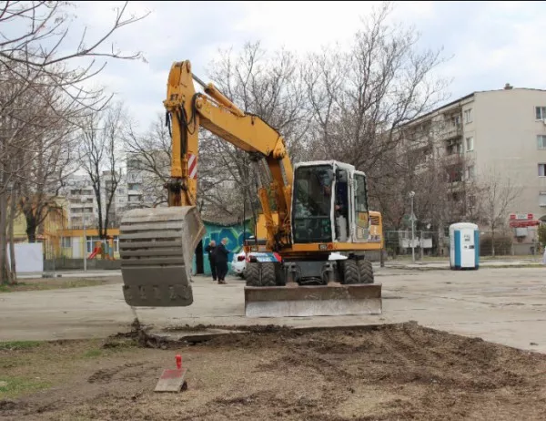 До 8 месеца вдигат първия многоетажен общински паркинг в Пловдив