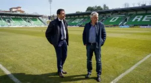 {{ otherArticle[0].article.title }}