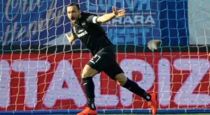 36-годишен задмина Роналдо и поведе при голмайсторите в Серия А