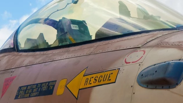 Прототип на реактивният изтребител F-15 полита за първи път