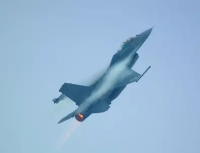 Киев: За да освободим страната си от агресора, ни трябват 4 ескадрили F-16