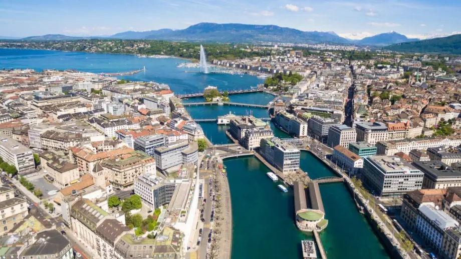 Швейцария няма да разхлабва мерките 