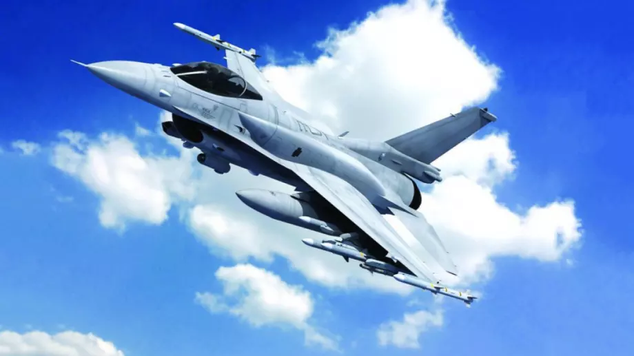 Лондон ще компенсира Полша с изтребители след дадените на Украйна МиГ-29
