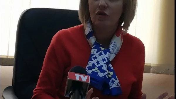 Мая Манолова иска от депутатите адекватни промени срещу "обезкостяването" на гражданите