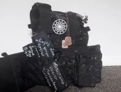 Надписи на сръбски върху оръжието на атентатора от Нова Зеландия (СНИМКИ)