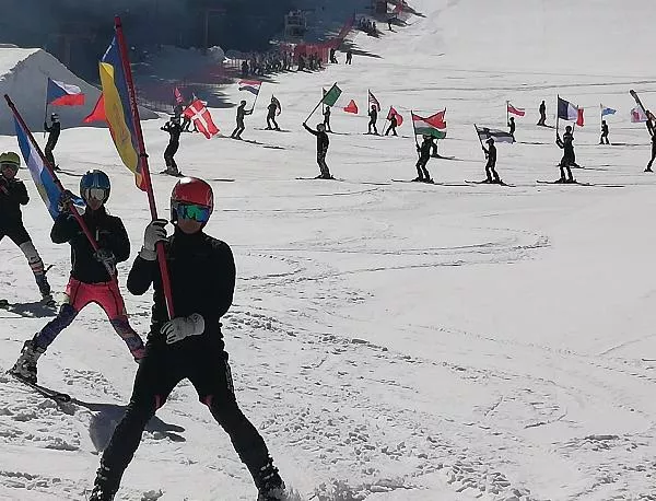 Елитът на ски инструкторската гилдия в света е събран в Пампорово