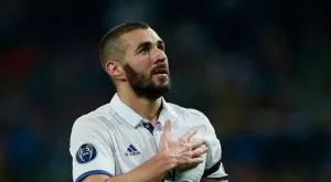 {{ otherArticle[0].article.title }}