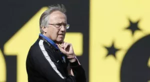 {{ otherArticle[0].article.title }}