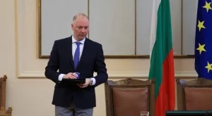 Желязков: Няма да допуснем триалози за пакет "Мобилност" при този ЕП