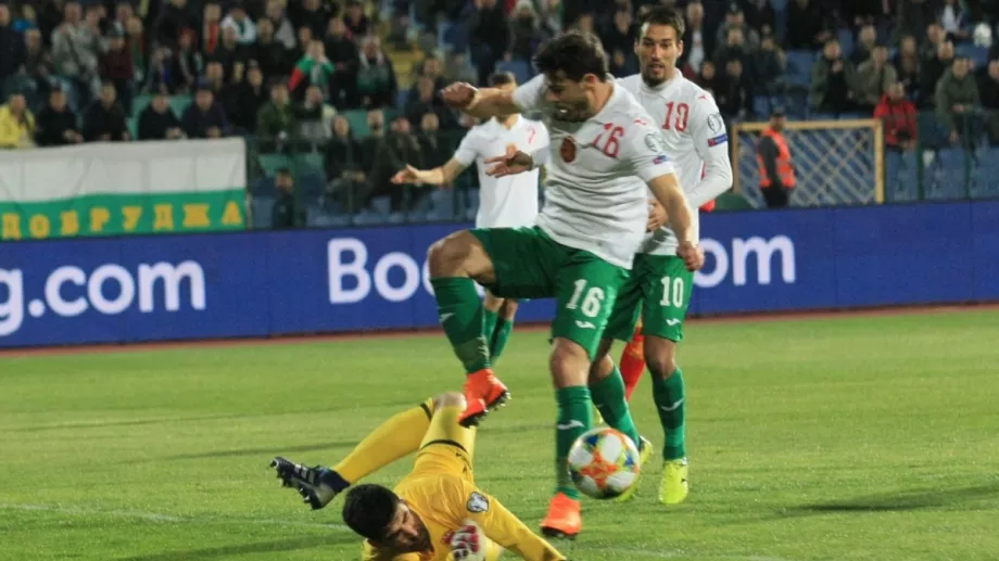 България оцеля в скучен мач с Черна гора, а победата остава мираж 
