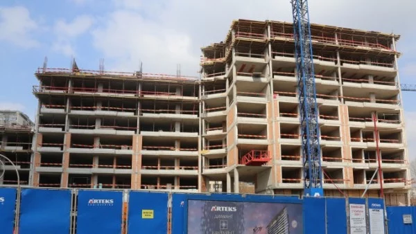 Започва проверка за апартаментите на Цветанов, Цачева, Рашидов и Колева