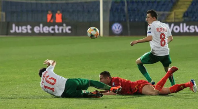 Кои са тримата национали, играещи най-силно за България?