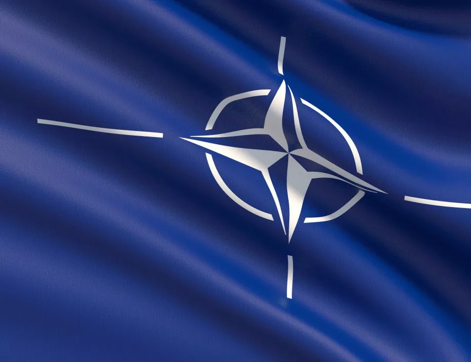 "Независимая газета": НАТО приравни Германия към САЩ