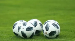 Спорт и футбол по телевизията днес (25.04)