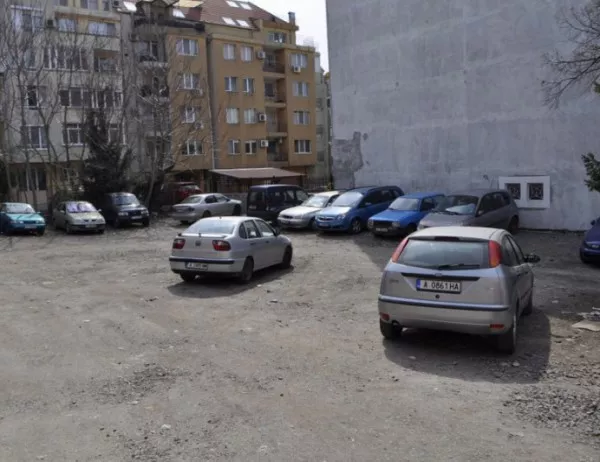Бургазлии решават да има ли многоетажни паркинги в града