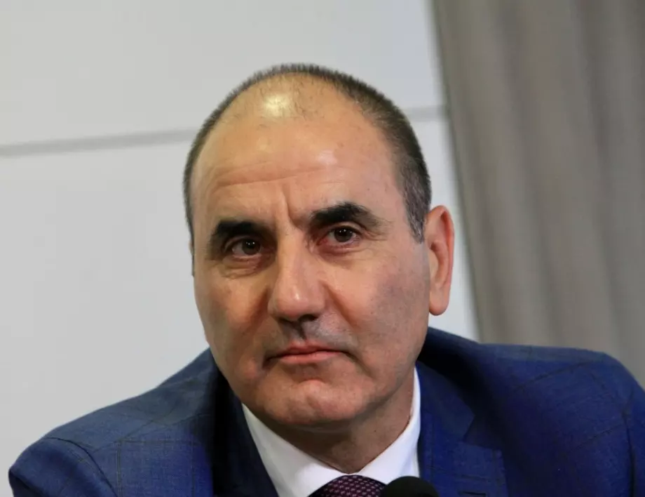 Цветанов подкрепи исканията за оставка на Борисов