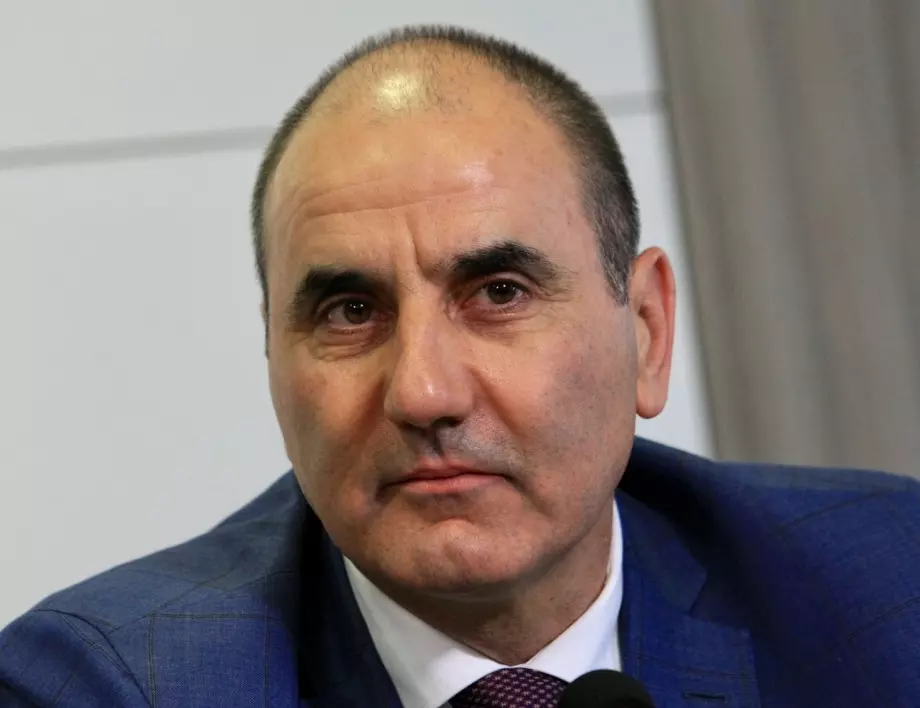 Цветанов привлече 300 членове на СДС в Пловдивско 